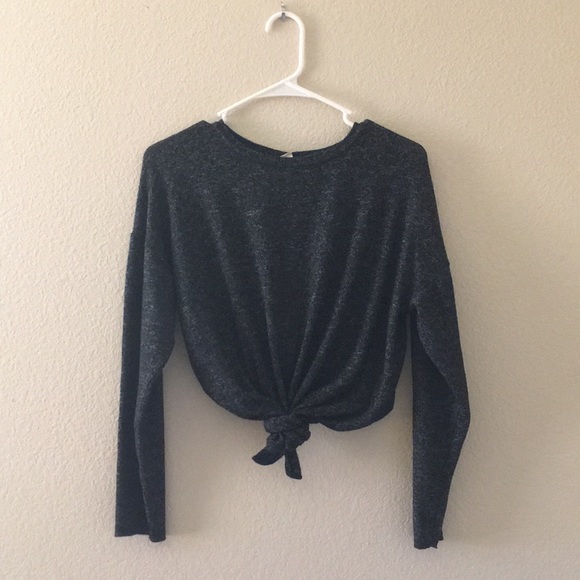 Zara Black Sweater - Picture 2 of 4